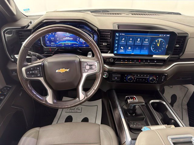 Used 2022 Chevrolet Silverado 1500 LTZ AWD/4WD image 27