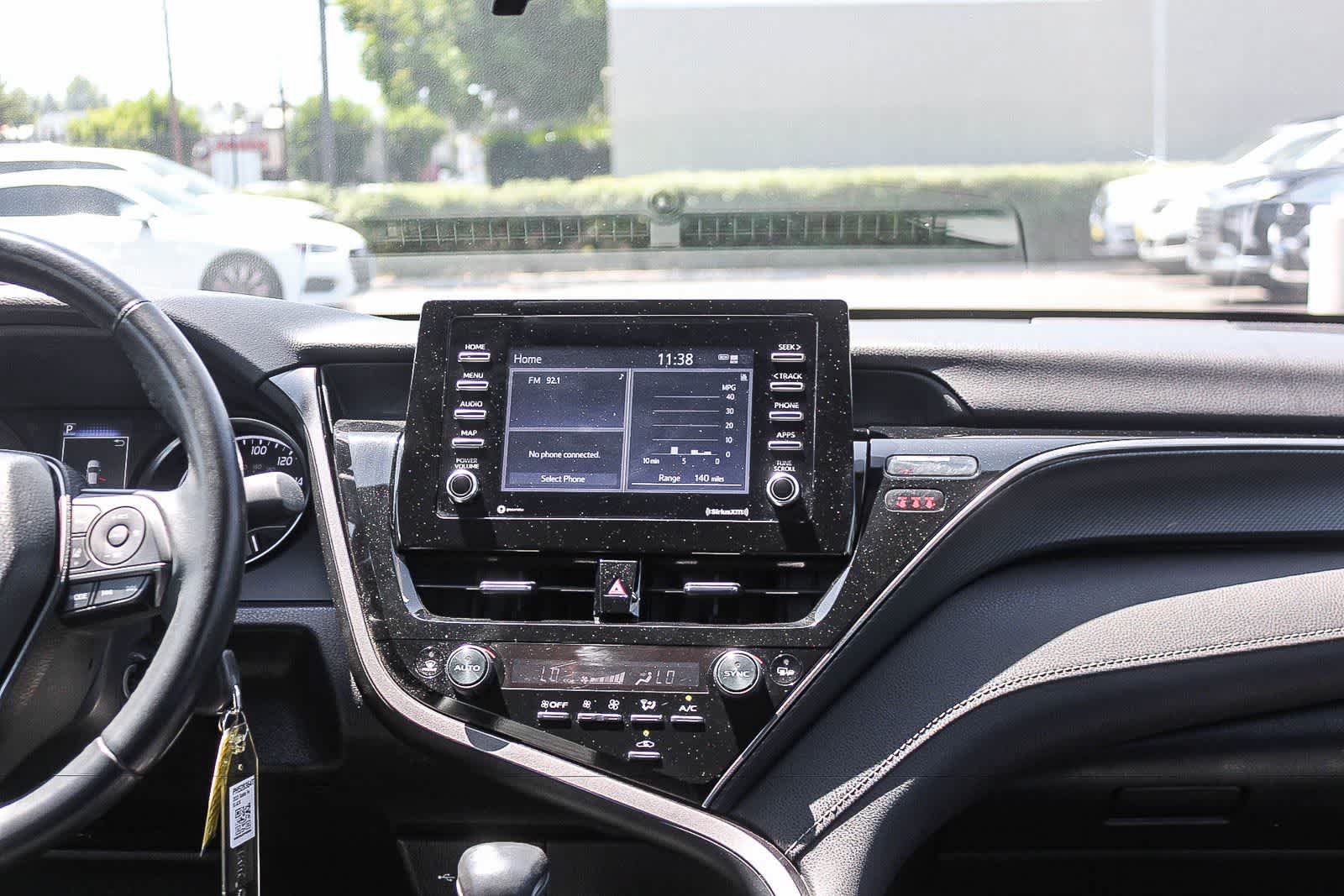 Used 2023 Toyota Camry SE FWD image 17