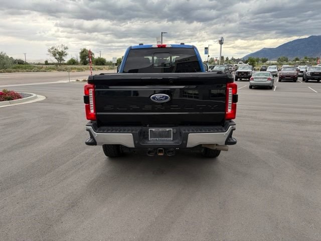 Used 2023 Ford F350 Lariat w/ FX4 Off-Road Package AWD/4WD image 4