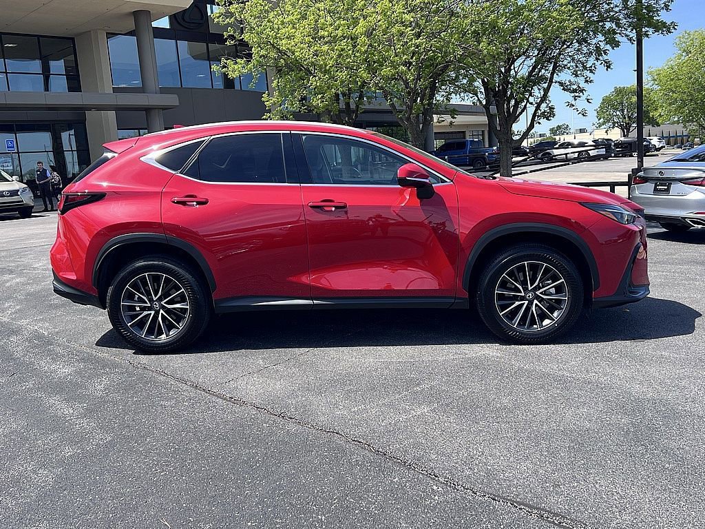 Used 2025 Lexus NX 250 FWD w/ Cold Area Package image 2