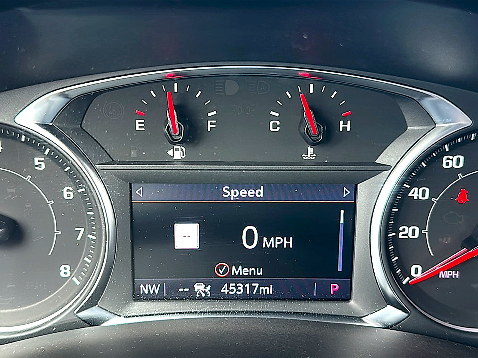 Used 2024 GMC Terrain SLE w/ Driver Convenience Package FWD image 29