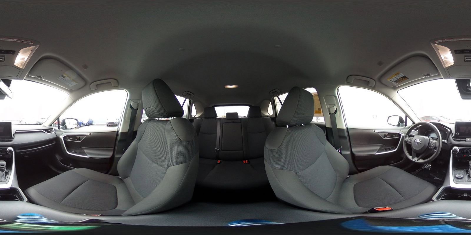 Used 2025 Toyota RAV4 LE image 41