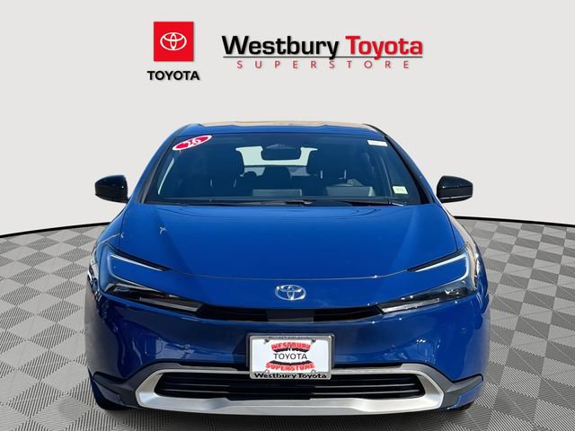 Used 2026 Toyota Prius Plug-In Hybrid image 3