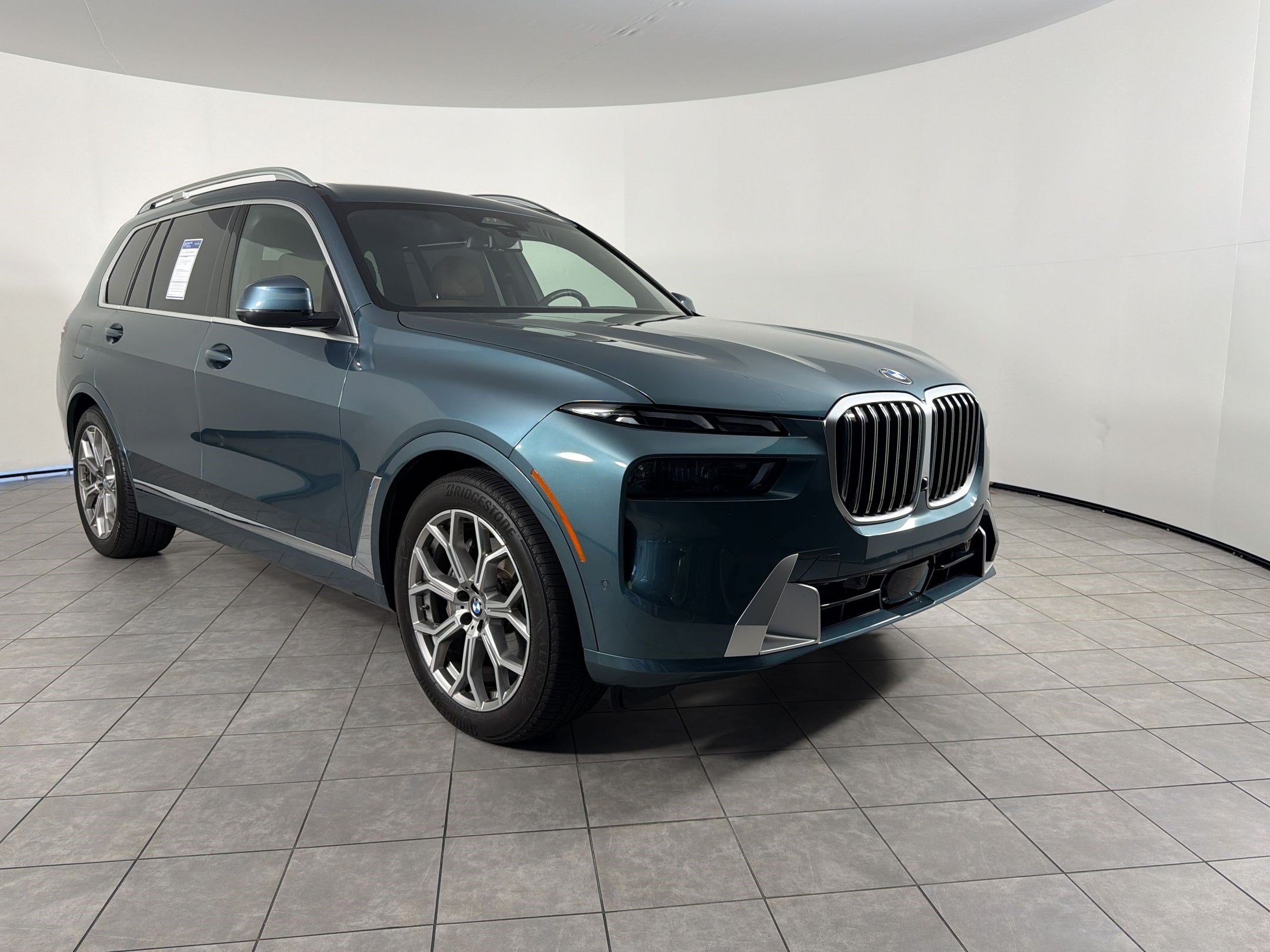 Used 2026 BMW X7 xDrive40i AWD/4WD image 7