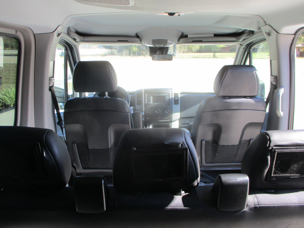 Used 2015 Mercedes-Benz Sprinter 2500 image 19