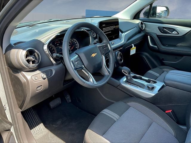 New 2026 Chevrolet Blazer LT w/ Midnight/Sport Edition FWD image 9