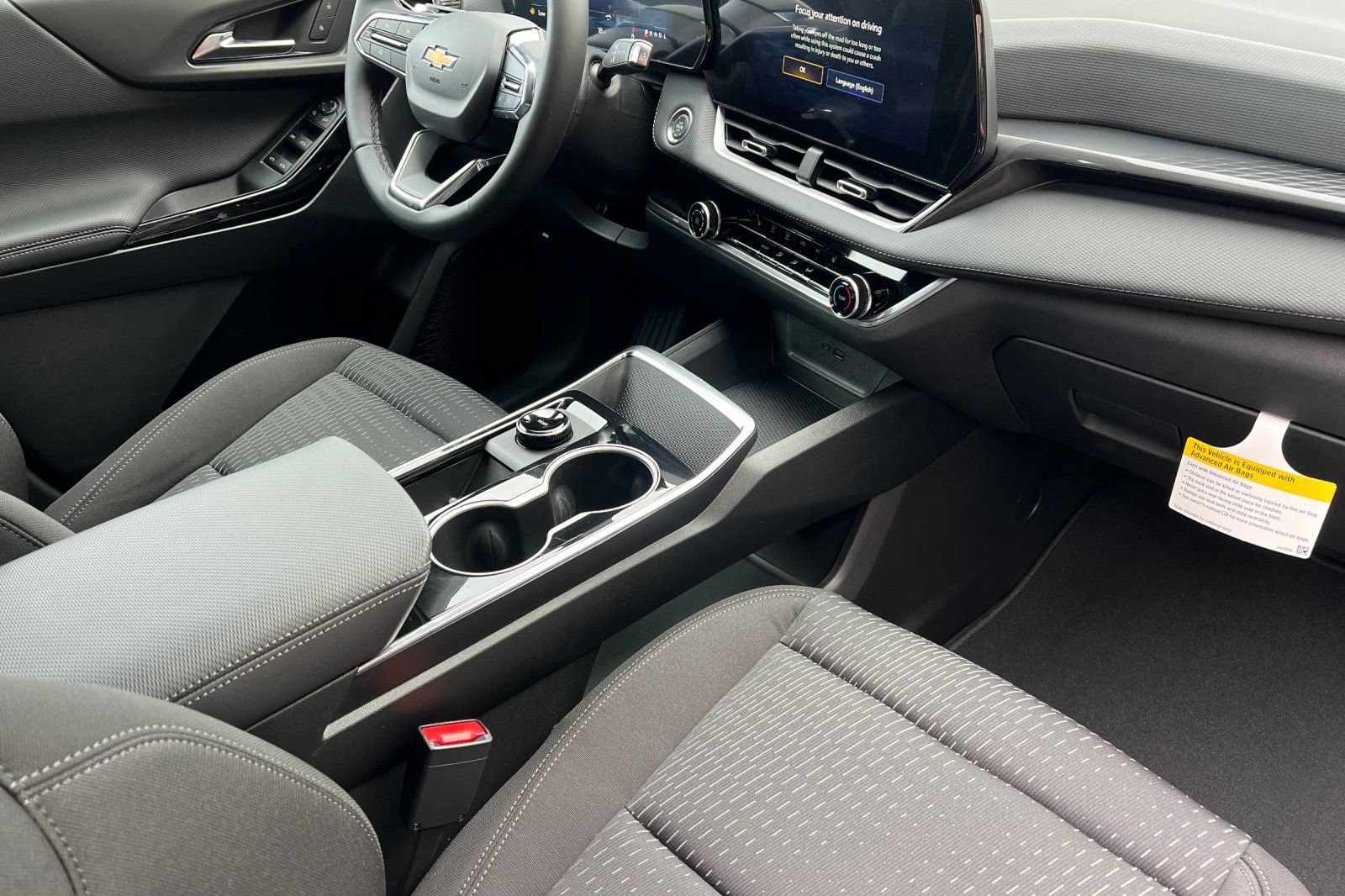 Used 2026 Chevrolet Equinox LT FWD image 16