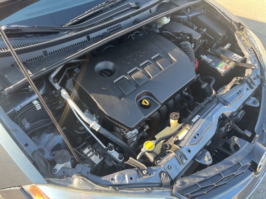 Used 2015 Toyota Corolla S image 10