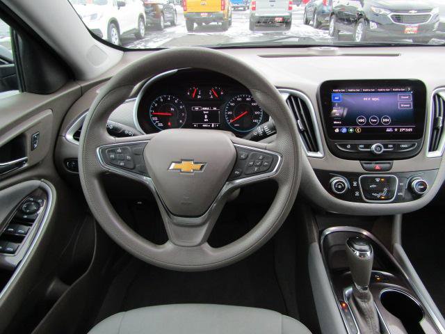Used 2019 Chevrolet Malibu LS w/ Driver Confidence Package image 9