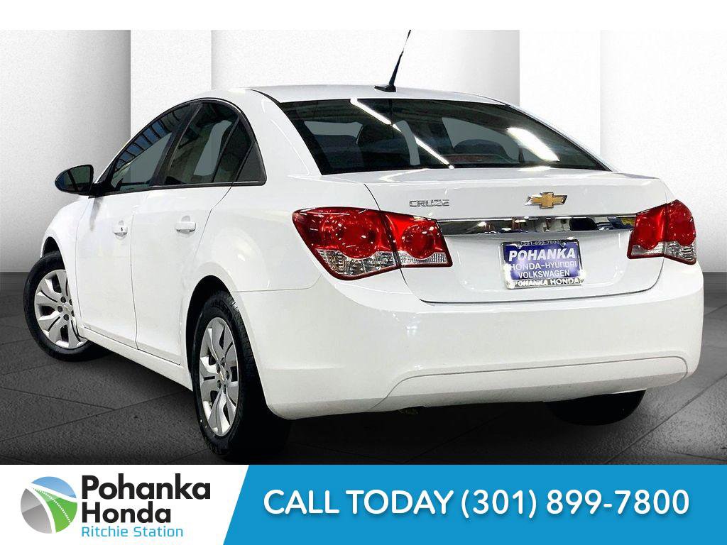 Used 2014 Chevrolet Cruze LS image 10