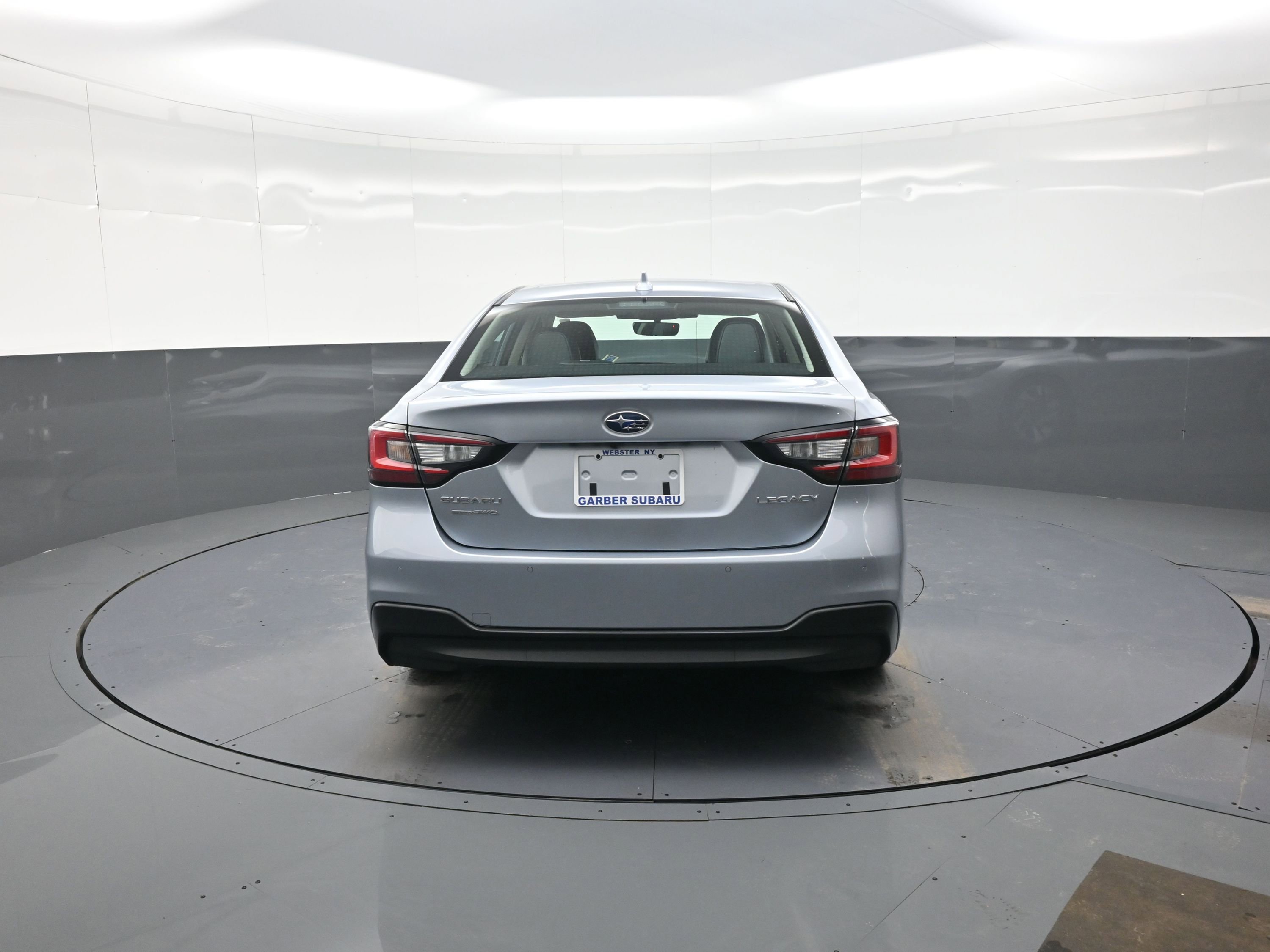 Used 2023 Subaru Legacy Limited image 4