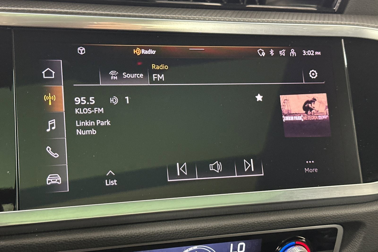 Used 2025 Audi Q3 2.0T Premium image 17