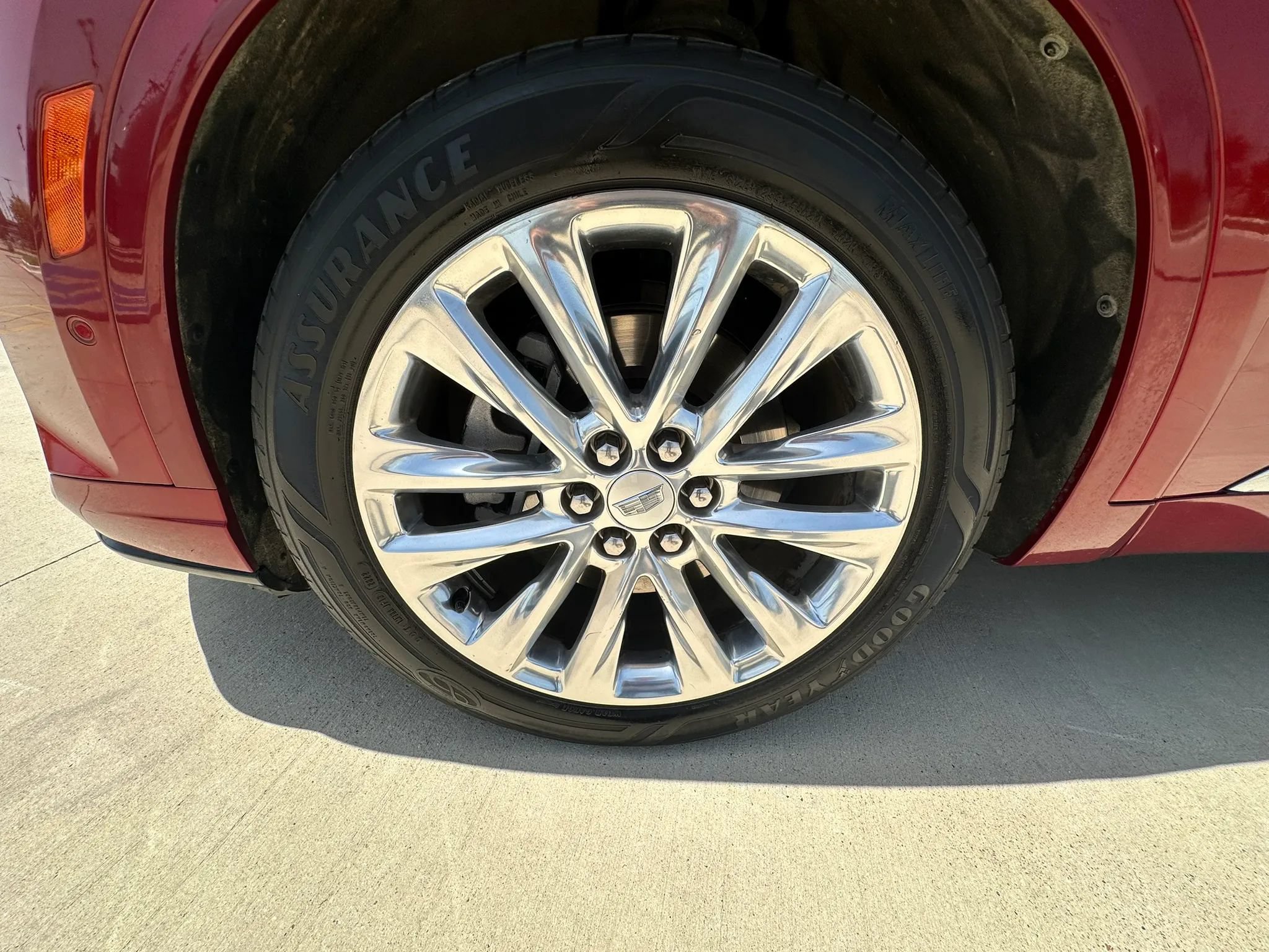 Used 2020 Cadillac XT6 Premium Luxury FWD image 40