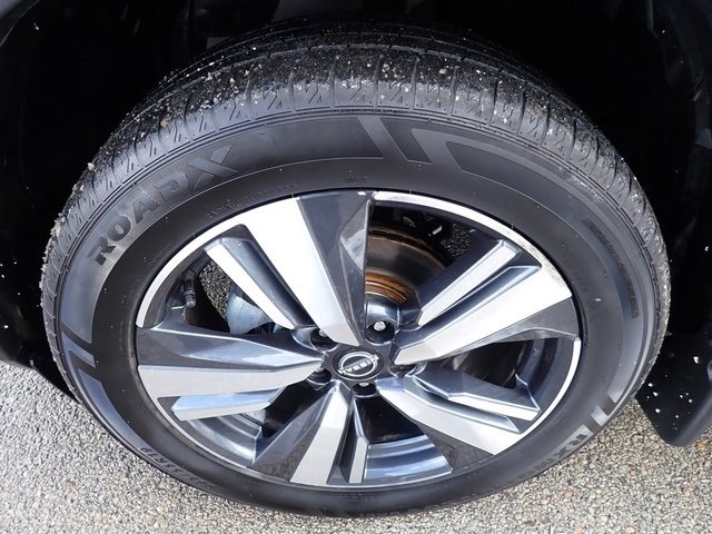 Used 2022 Nissan Rogue SL w/ SL Premium Package image 12