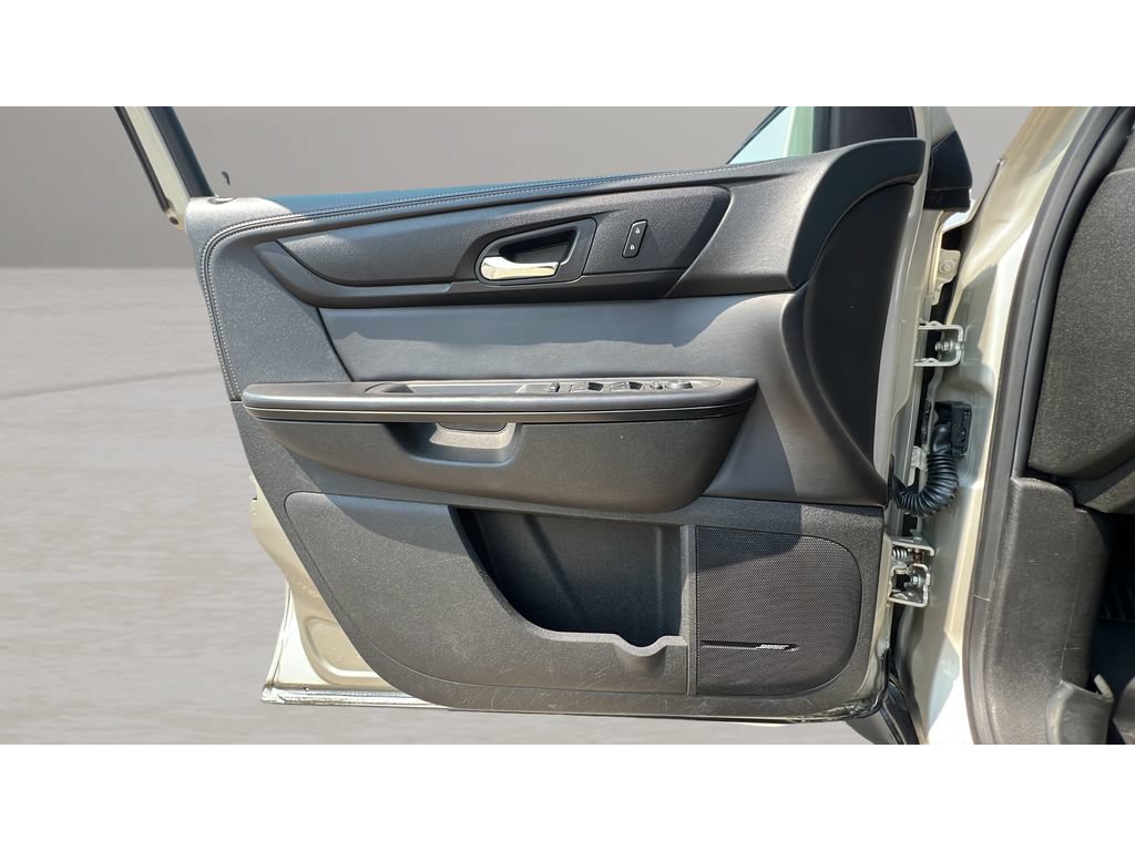 Used 2015 Chevrolet Traverse LT AWD/4WD image 26