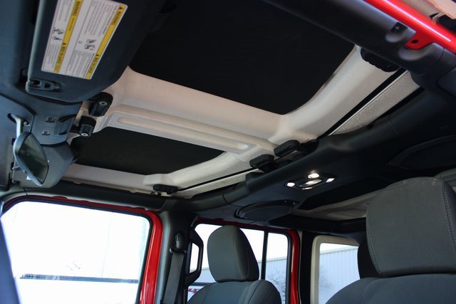 Used 2022 Jeep Wrangler Unlimited Sport image 26