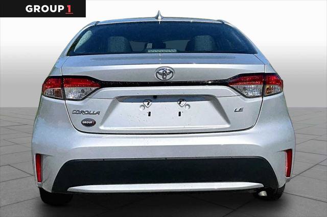 Certified 2022 Toyota Corolla LE FWD image 5
