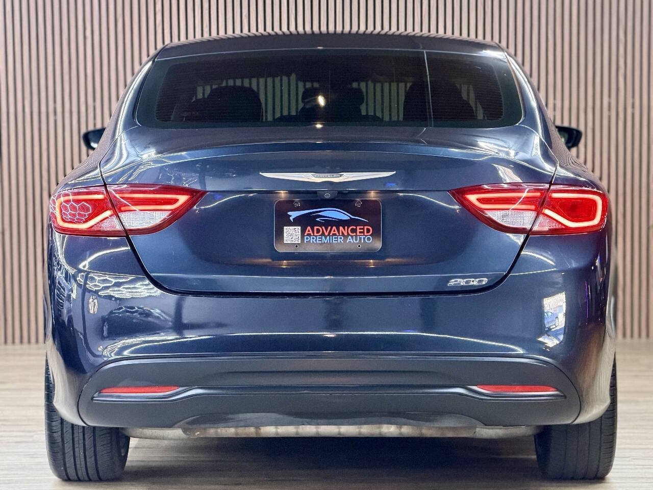 Used 2017 Chrysler 200 LX FWD image 11