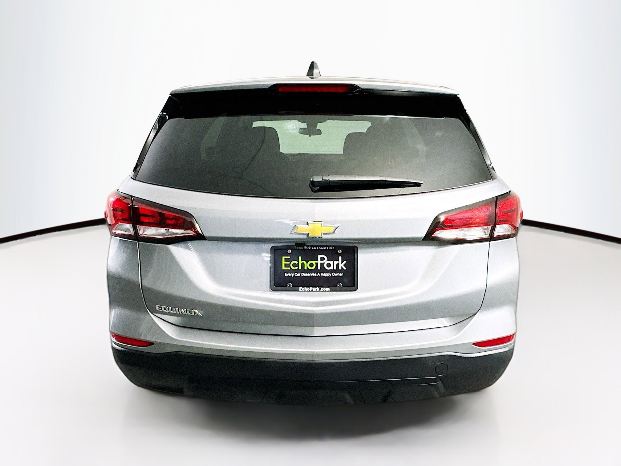 Used 2024 Chevrolet Equinox LS w/ LS Convenience Package image 7