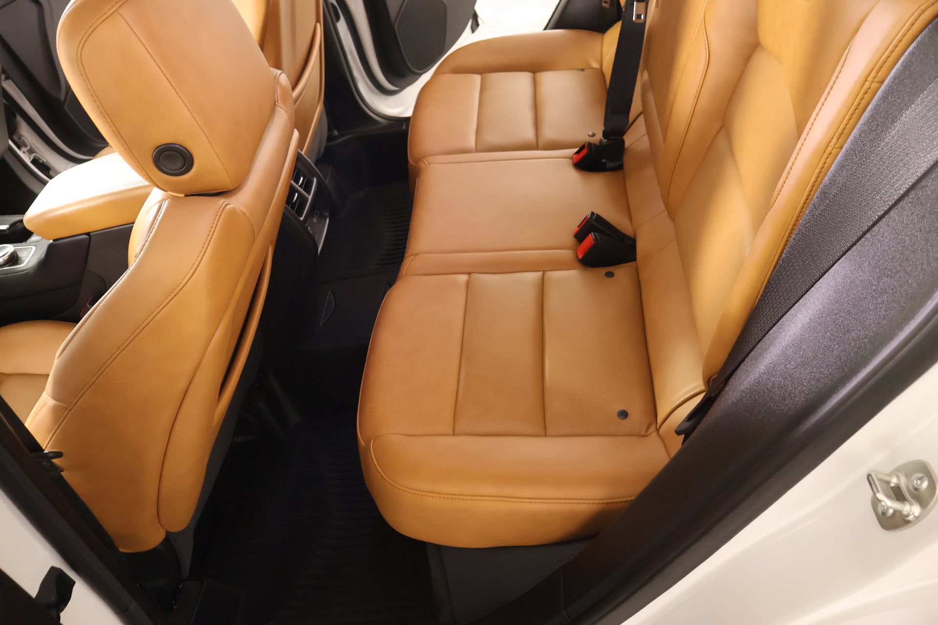 Used 2024 Cadillac XT4 Sport AWD/4WD image 12