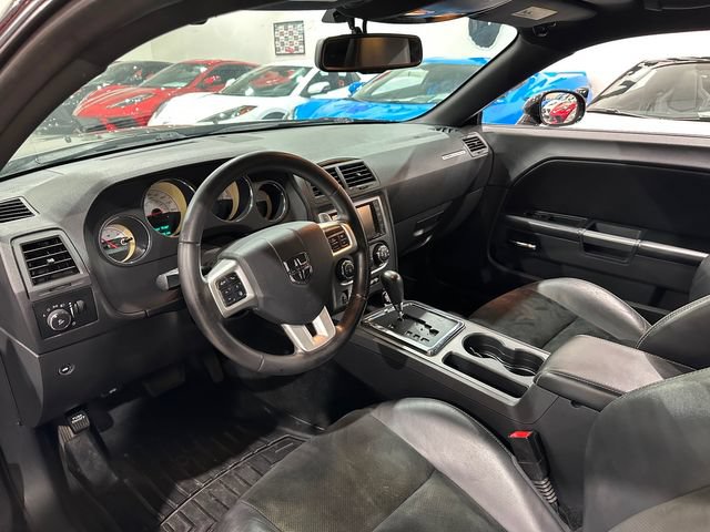Used 2014 Dodge Challenger R/T RWD image 23