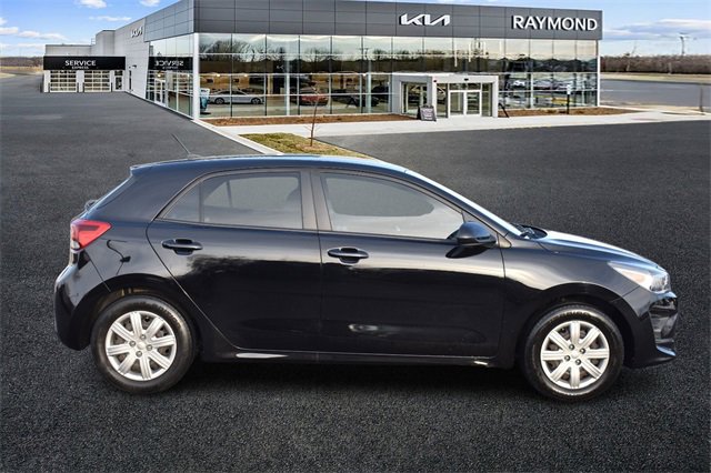 Used 2022 Kia Rio S image 2