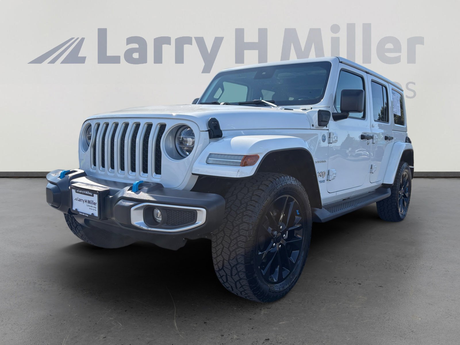 Used 2022 Jeep Wrangler Unlimited Sahara w/ Cold Weather Group