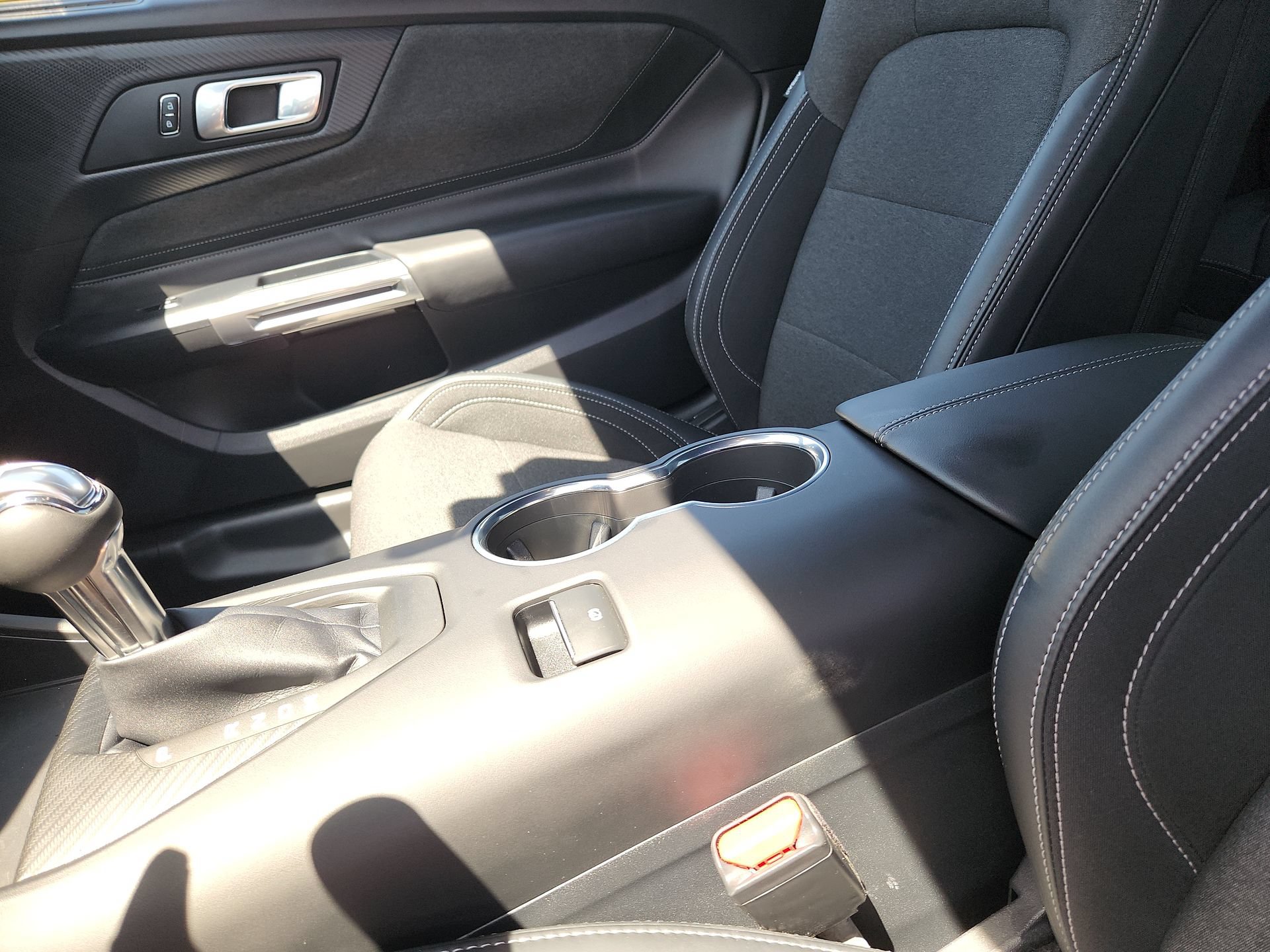 Used 2025 Ford Mustang GT RWD image 21