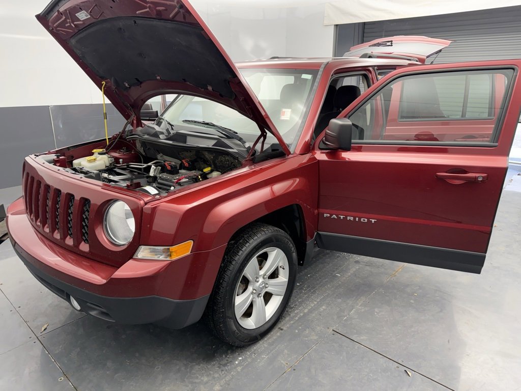 Used 2017 Jeep Patriot Sport w/ Power Value Group image 16