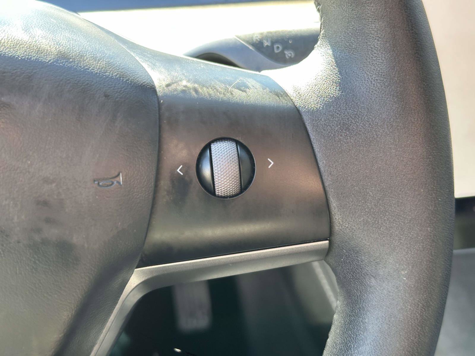 Used 2023 Tesla Model 3 Standard Range RWD image 21