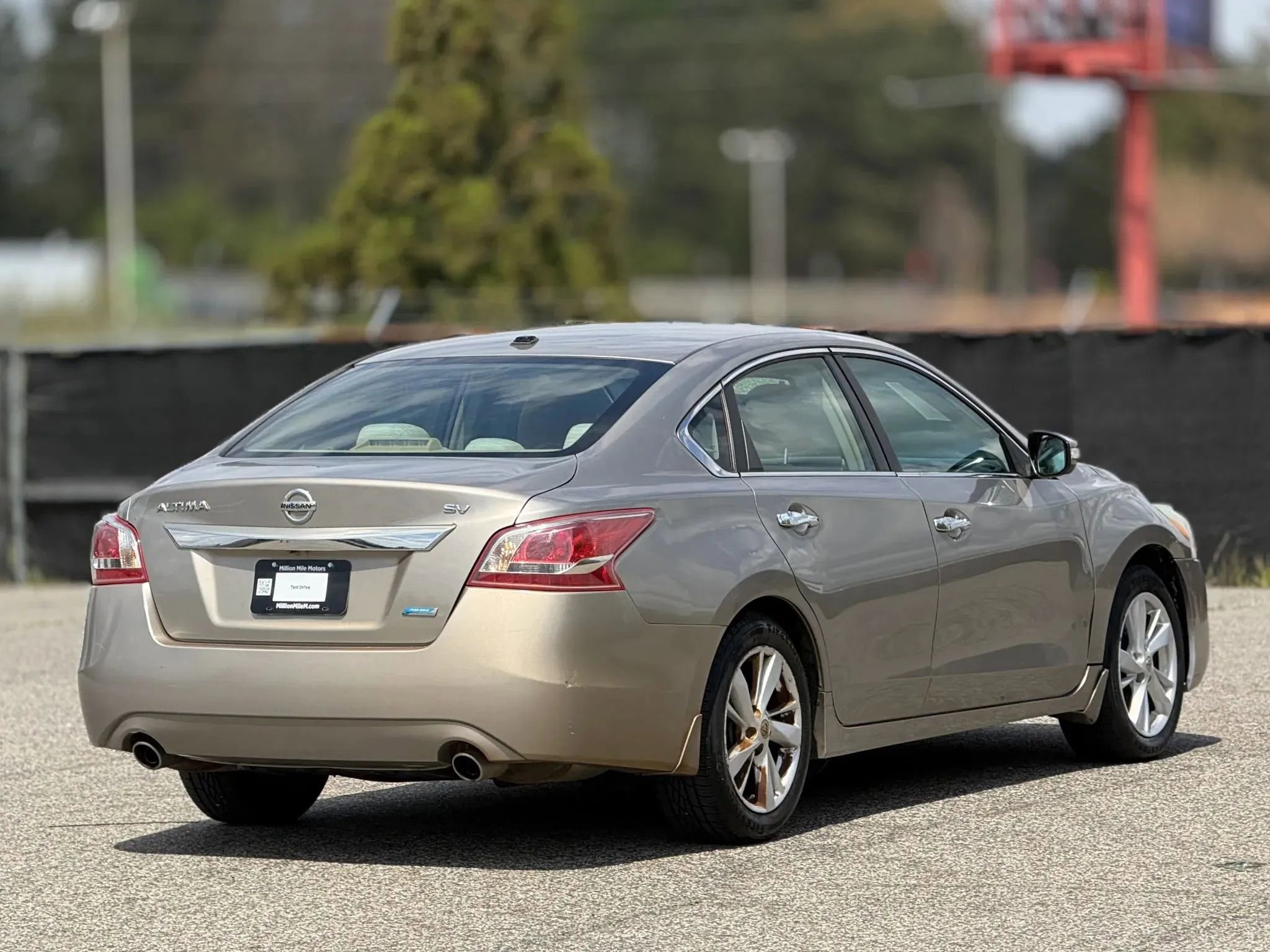 Used 2013 Nissan Altima 2.5 SV w/ 2.5SV Convenience Pkg FWD image 9