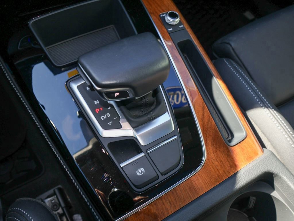 Used 2023 Audi Q5 2.0T Premium Plus w/ Premium Plus Package image 29