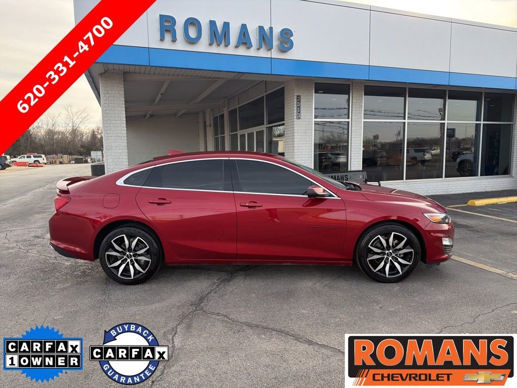 Used 2025 Chevrolet Malibu RS image 2