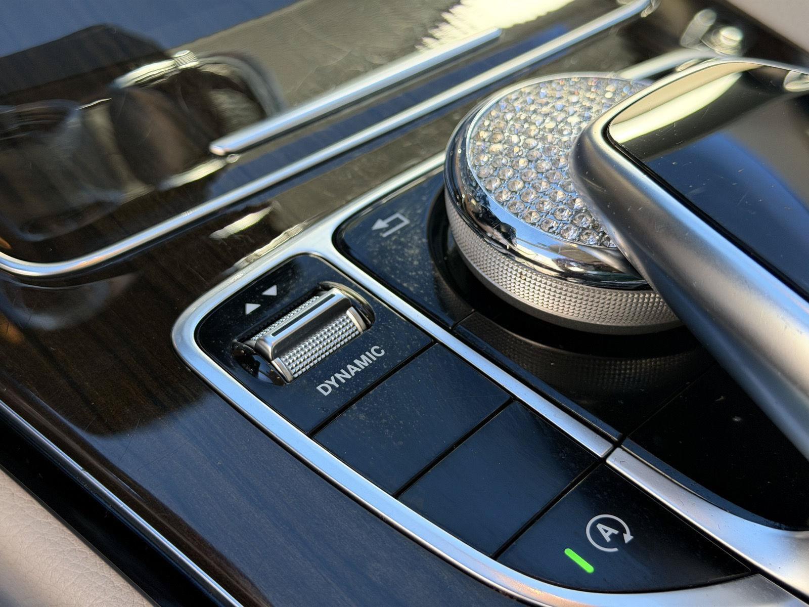 Used 2019 Mercedes-Benz C 300 4MATIC Sedan image 23