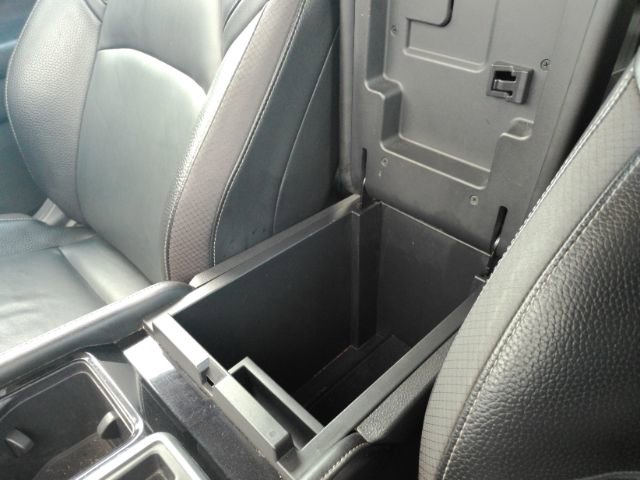 Used 2022 Nissan Pathfinder SL w/ SL Black Package image 52