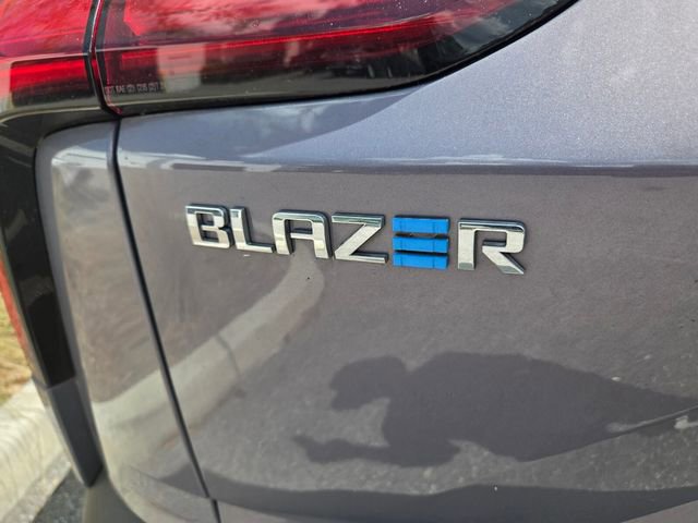 Used 2024 Chevrolet Blazer EV LT AWD/4WD image 8