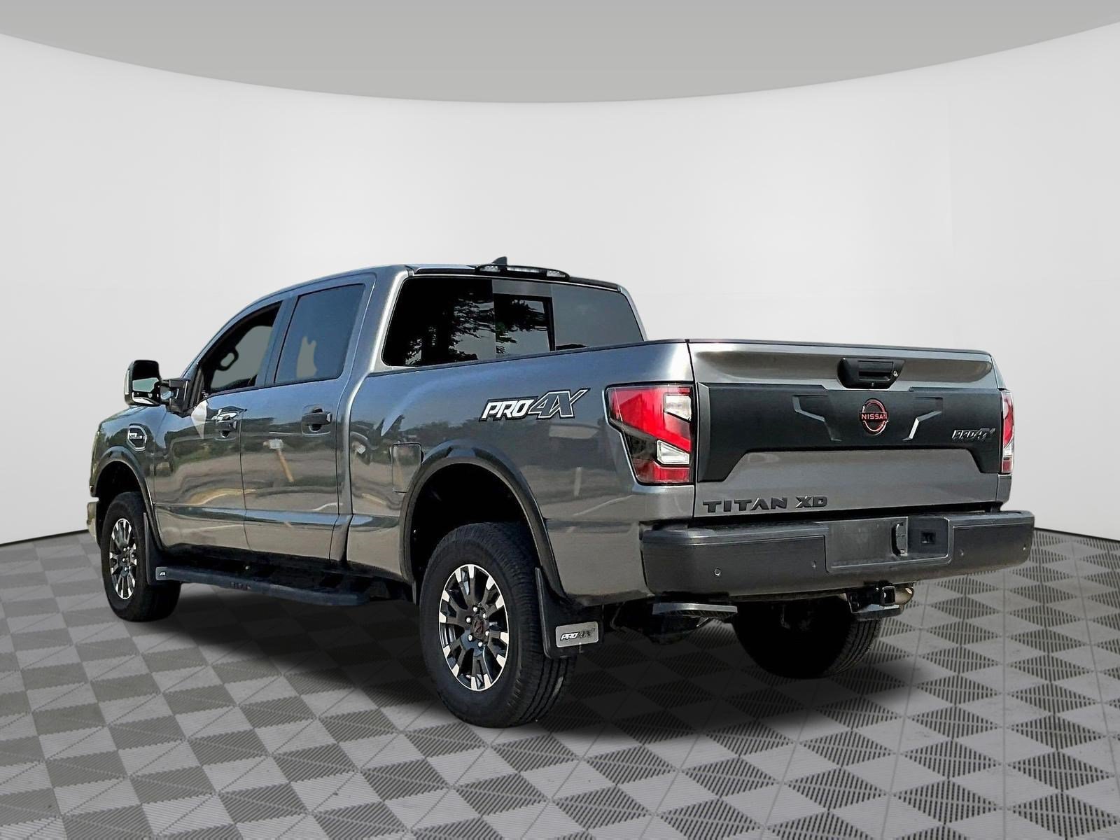 Certified 2024 Nissan Titan PRO-4X AWD/4WD image 4