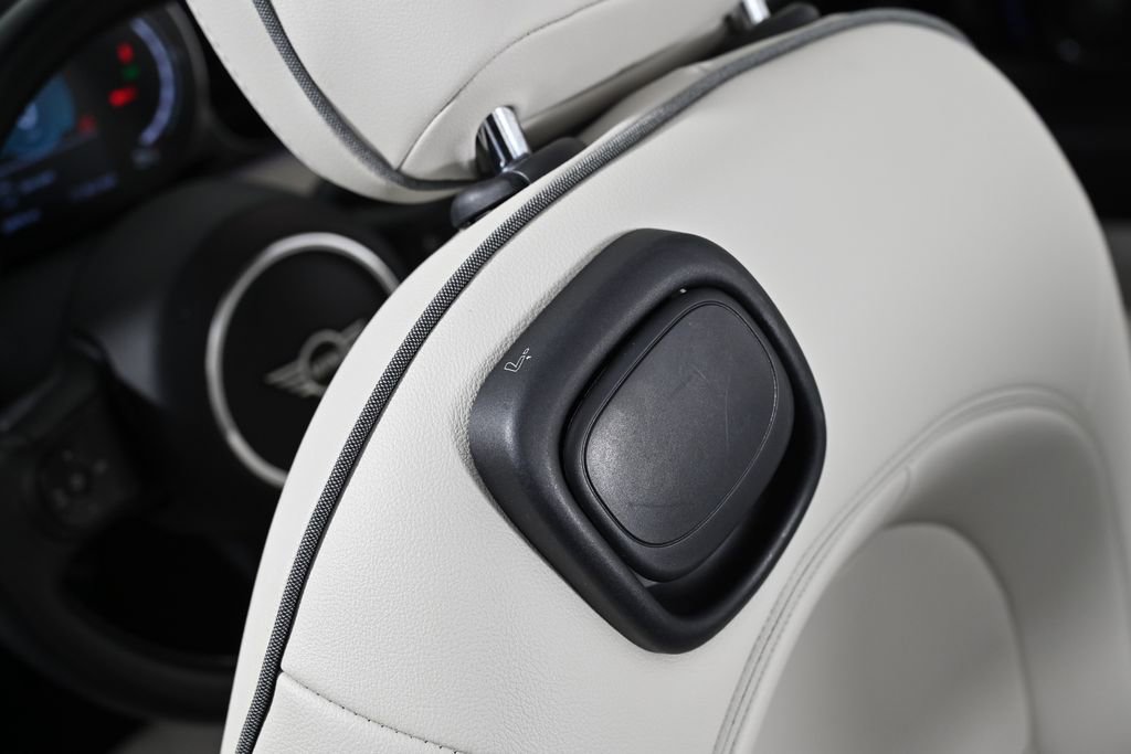 Certified 2023 MINI Cooper S image 24