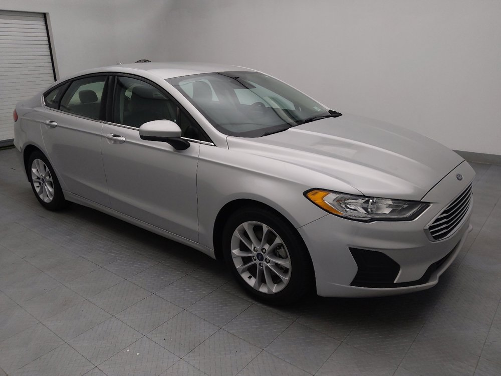 Used 2019 Ford Fusion SE image 11
