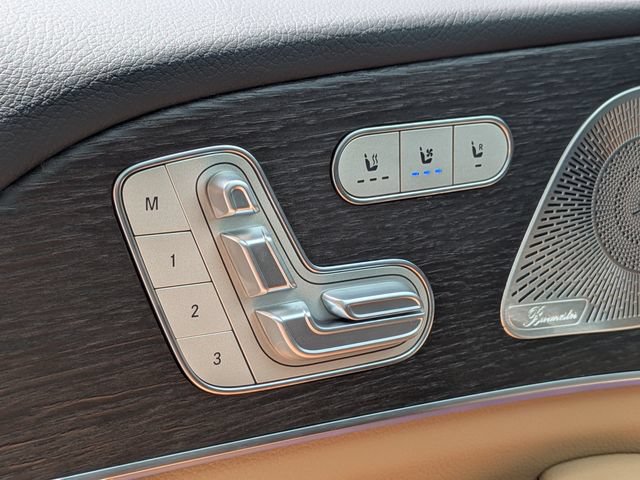 New 2026 Mercedes-Benz GLS 450 4MATIC image 30