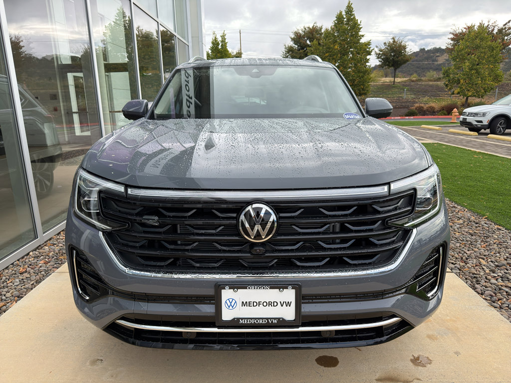 New 2026 Volkswagen Atlas SEL Premium R-Line image 3