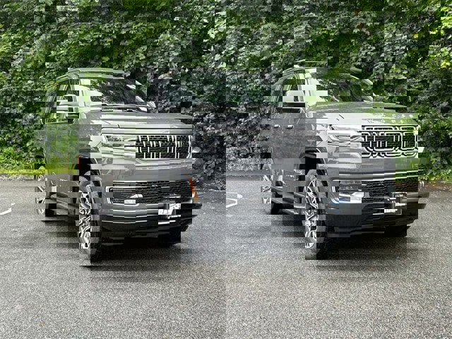 New 2025 Jeep Wagoneer 4WD w/ Premium Group I