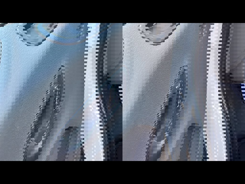 Used 2024 Ford Transit 250 Low Roof w/ Exterior Upgrade Package image 8