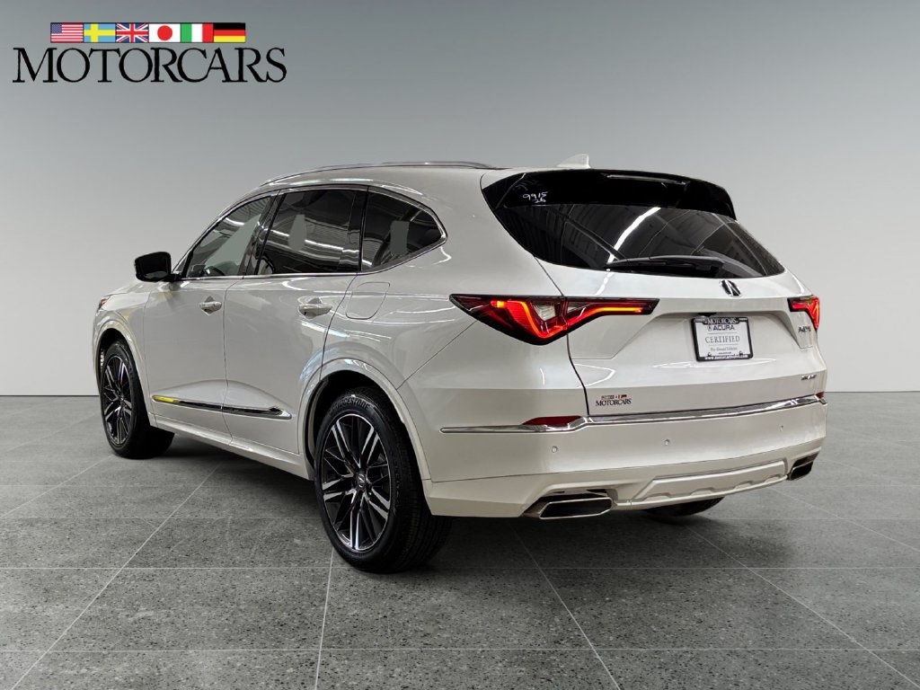 Certified 2026 Acura MDX w/ Advance Package AWD/4WD image 5