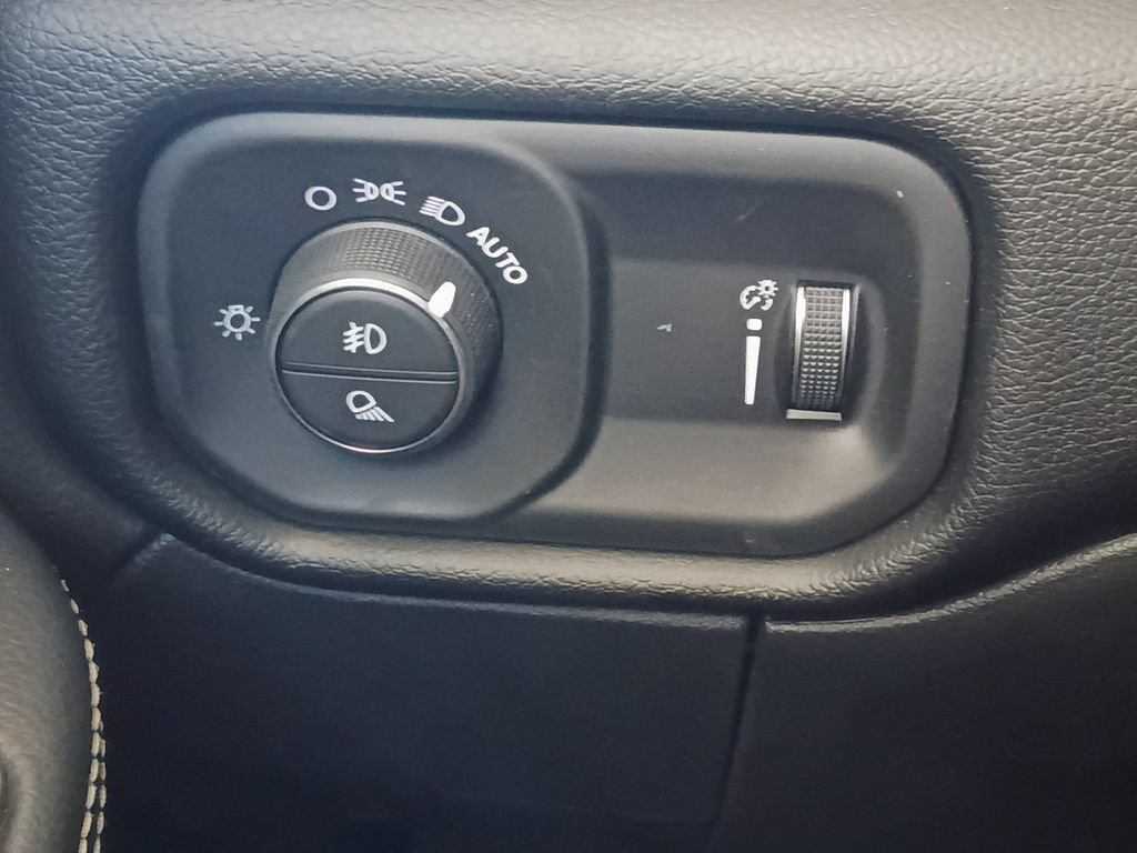New 2026 RAM 3500 Lone Star AWD/4WD image 32