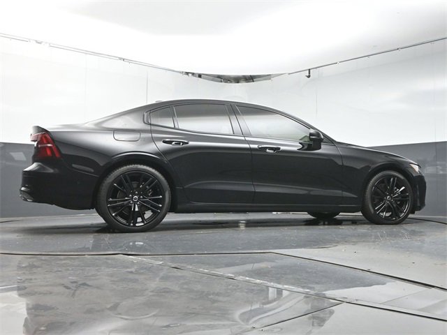 Used 2024 Volvo S60 B5 Plus image 36