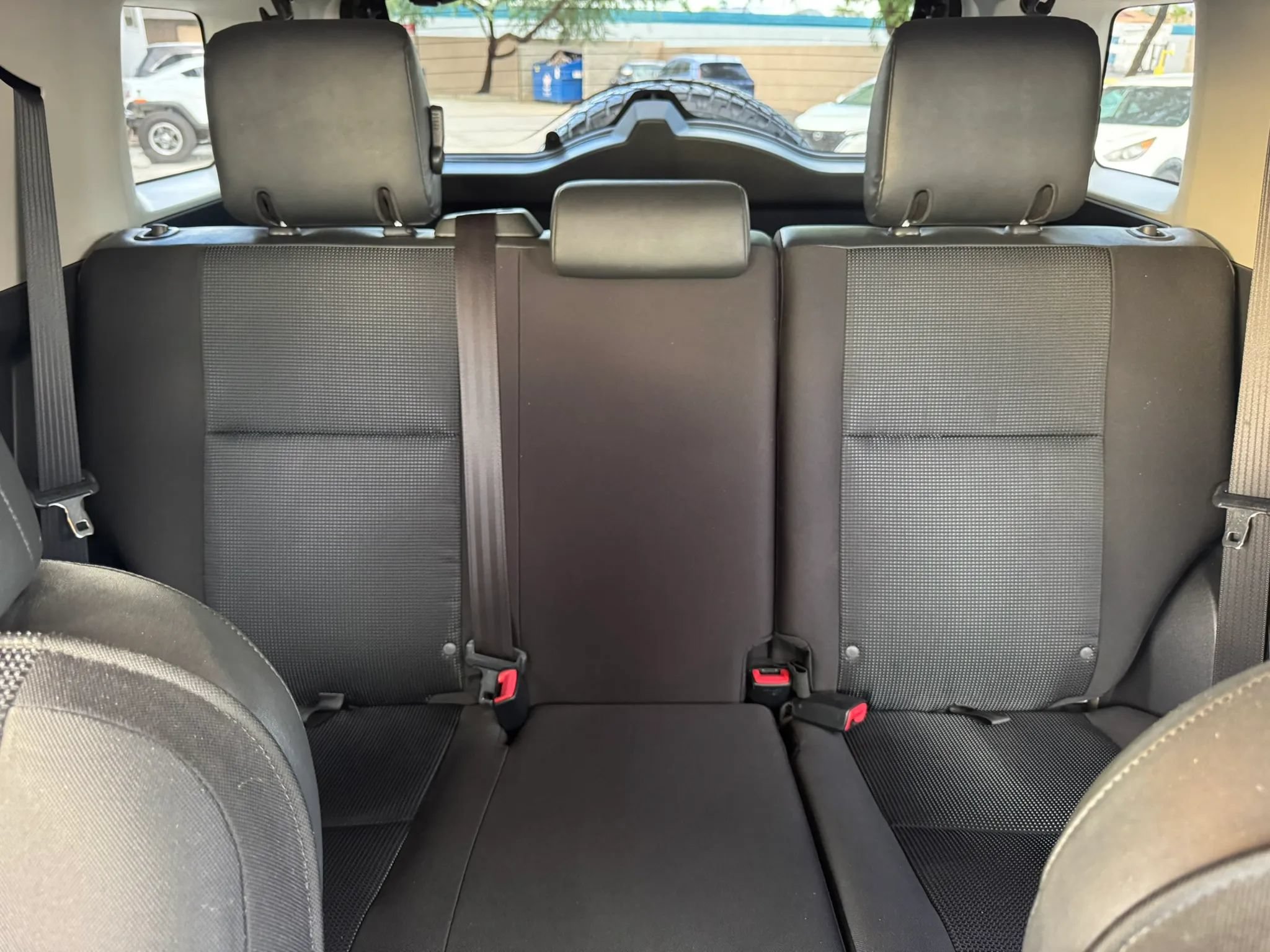 Used 2013 Toyota FJ Cruiser 2WD w/ Convenience Pkg image 18