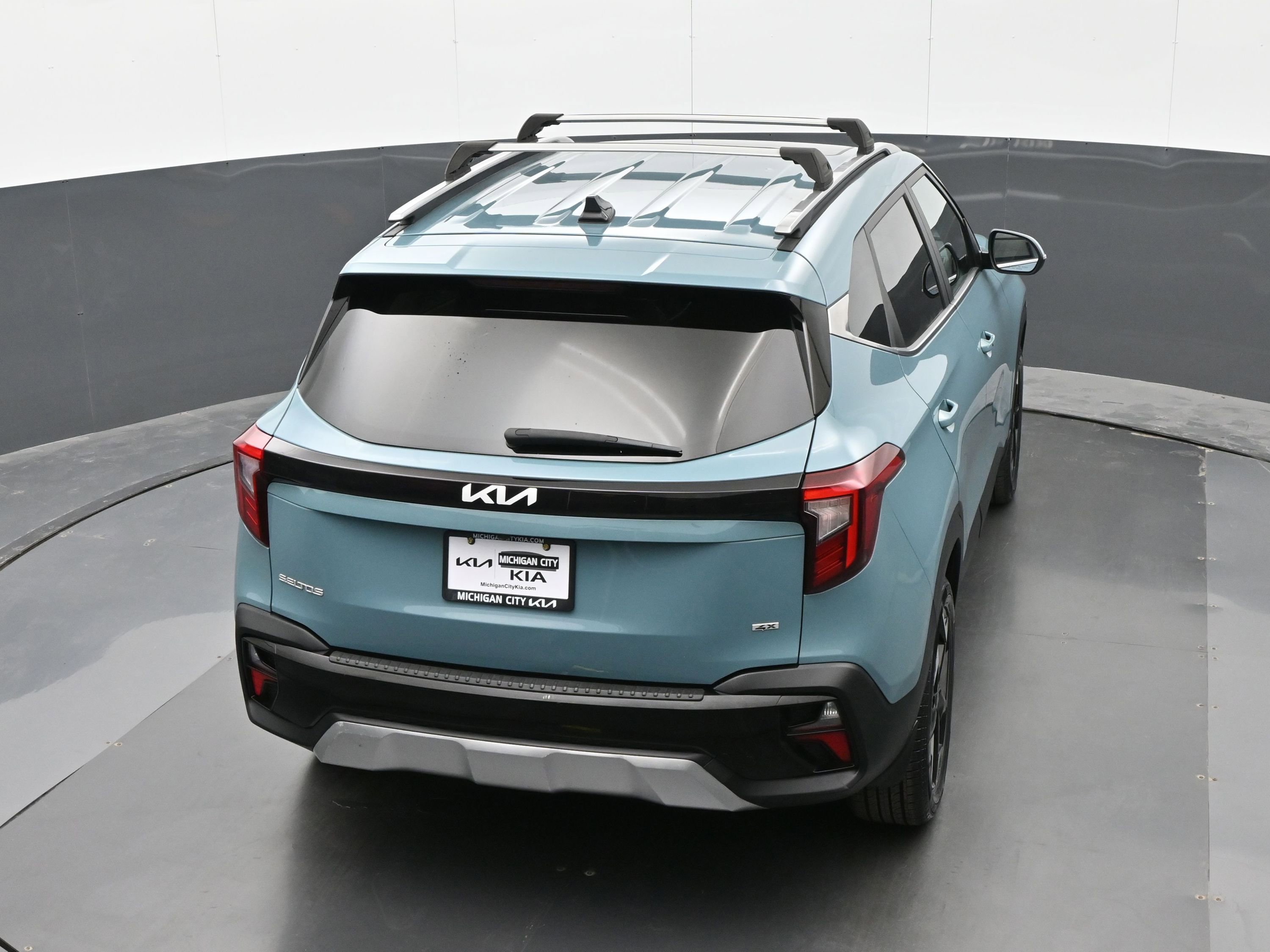 Used 2024 Kia Seltos EX AWD/4WD image 36