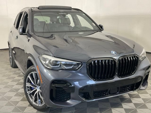 Used 2022 BMW X5 xDrive45e w/ M Sport Package AWD/4WD image 36