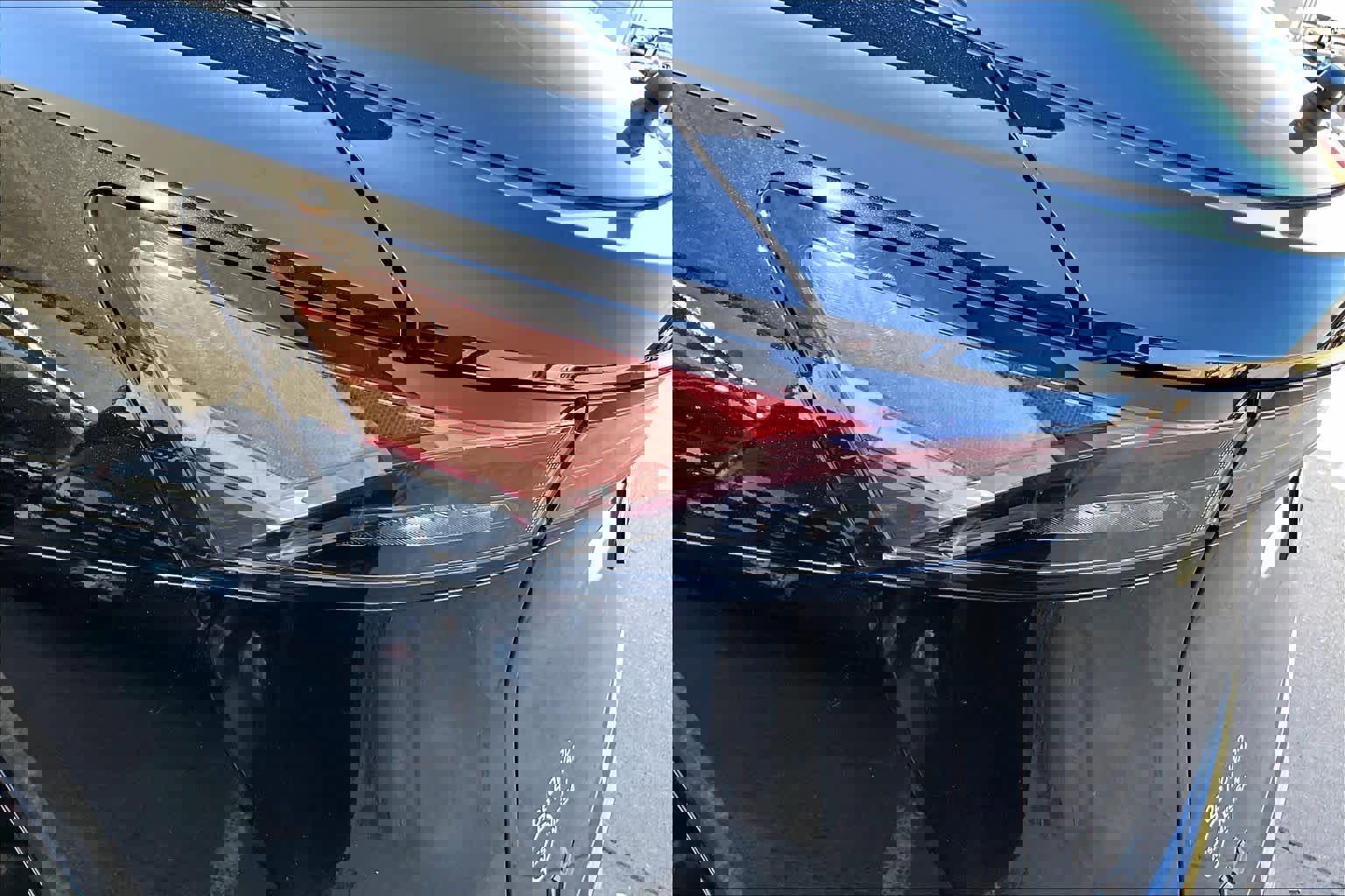 Used 2023 Nissan Ariya AWD image 26